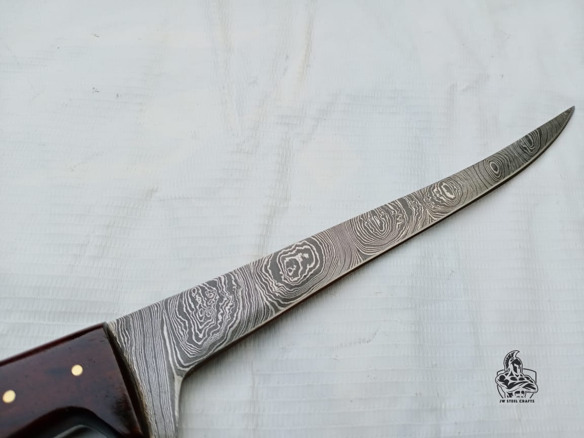 CUSTOM MADE FILLET KNIFE 