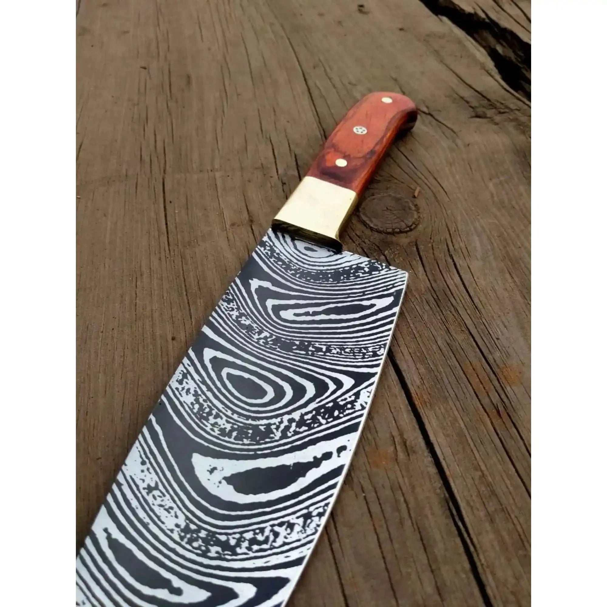 Handcrafted 8” Twisted Damascus Gyuto Chef Knife — Red Pakka Wood Handle with Solid Brass Bolster