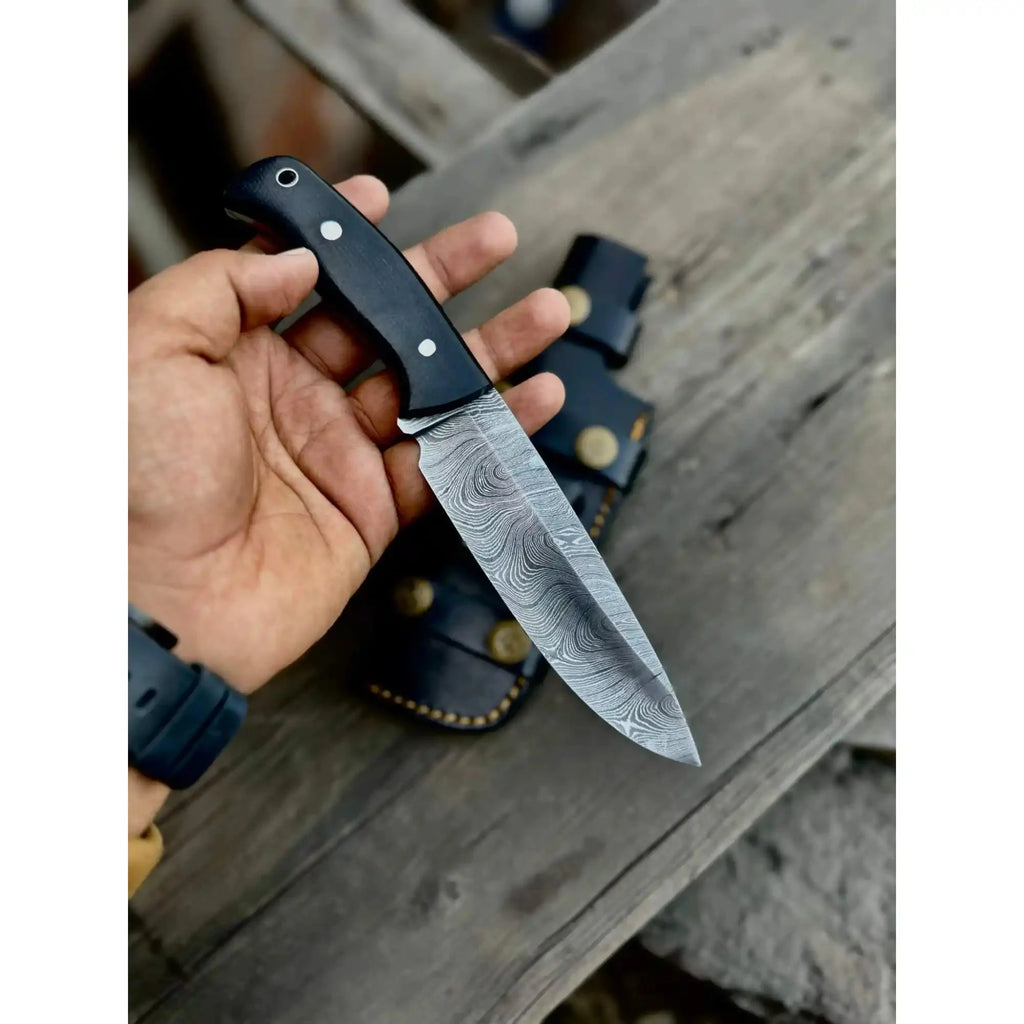 Handcrafted Hunting Knife – Walnut Wood or Black Micarta Handle | Full Tang with Leather Sheath