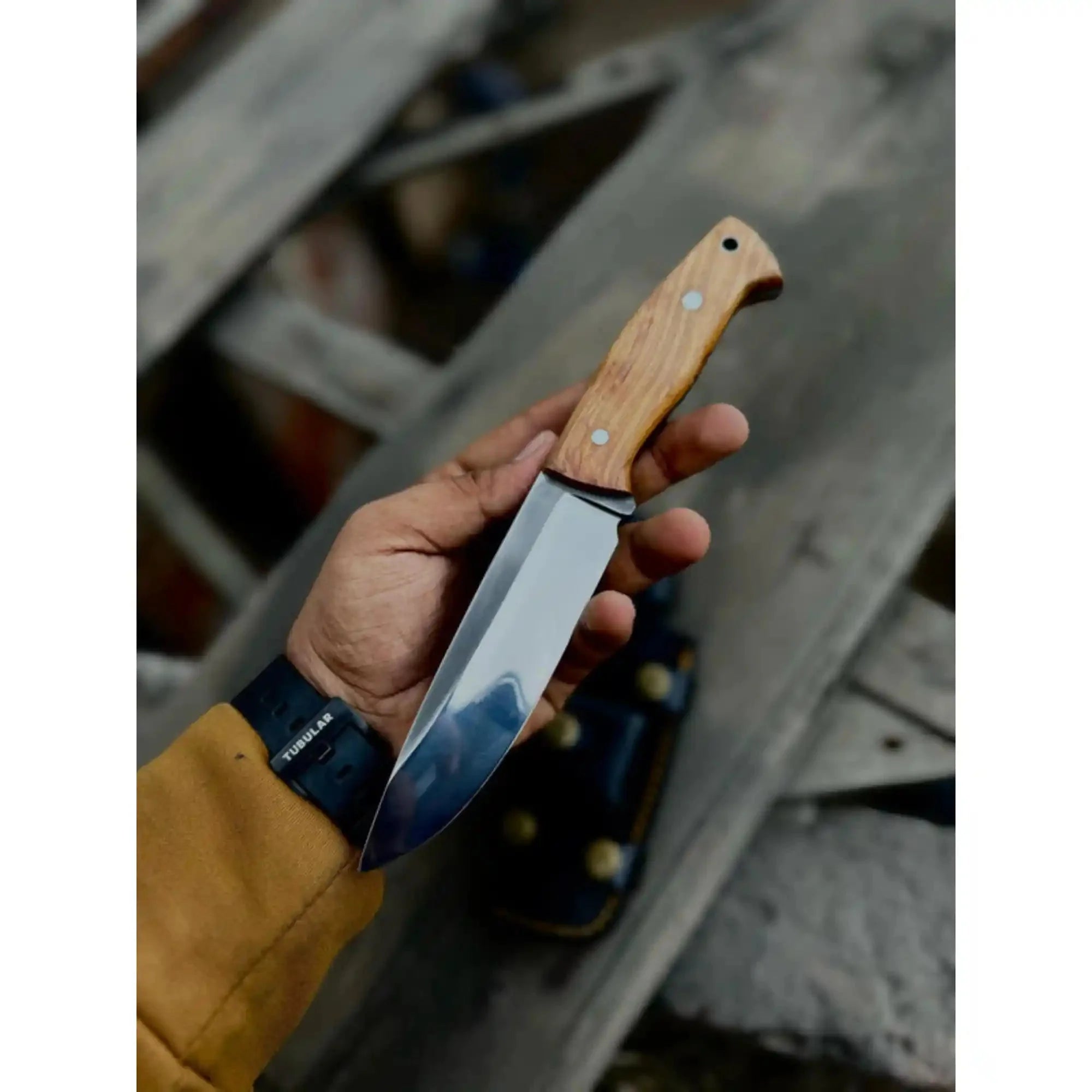 Handcrafted Hunting Knife – Walnut Wood or Black Micarta Handle | Full Tang with Leather Sheath