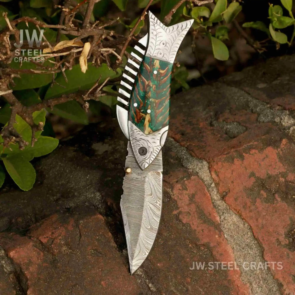 Handmade Damascus Folding Knife with Green Pinecone Resin Handle