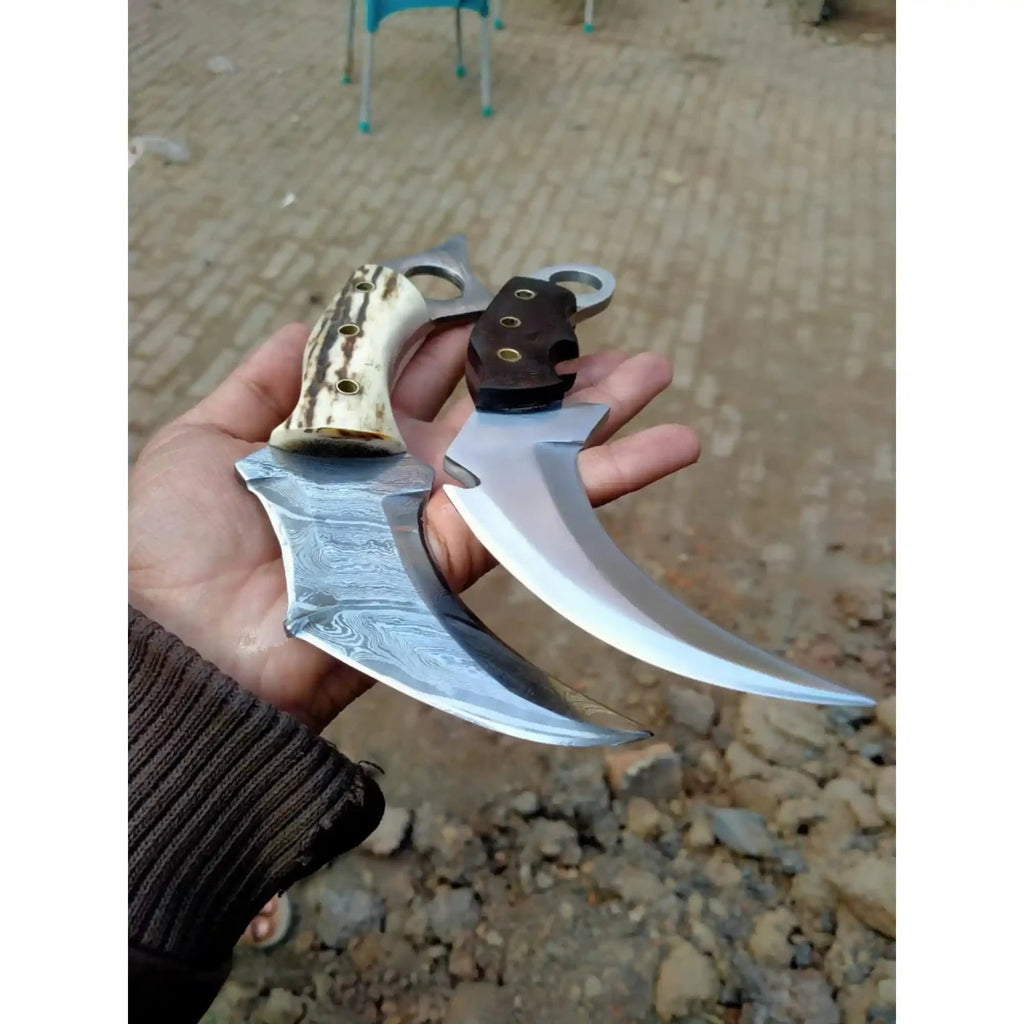 Damascus Steel Karambit Pair, Stag Horn & Wood Handle, 9-inch Blade