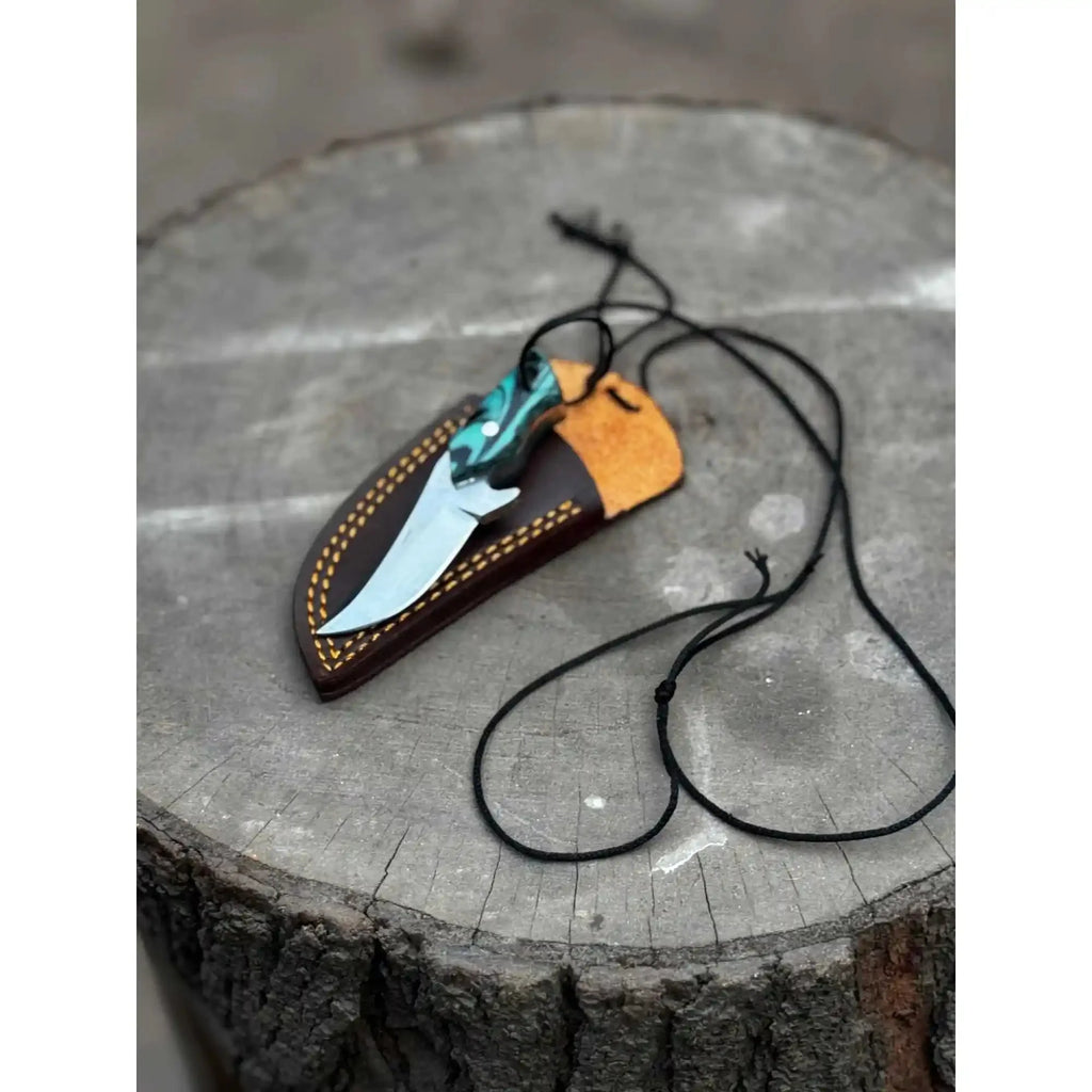 Neck Knife with Leather Sheath – Mini Damascus Pattern Blade | Green Resin Handle | JW SteelCrafts